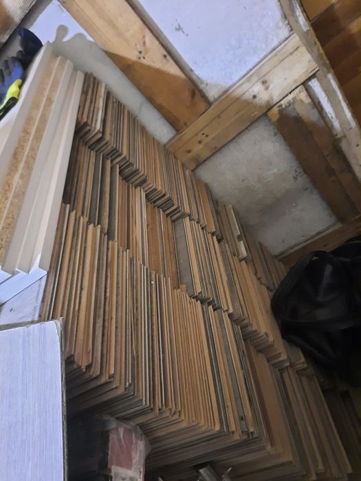 Ламинат б/у 120 квадратов