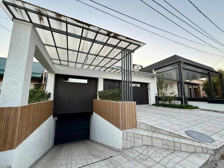 Продается Евро дом 5 комнат, 2 соток, ул. Циолковского