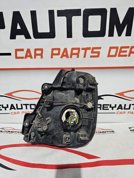 Far dreapta Kia K2500 2004-2011 cod R92102-4E0