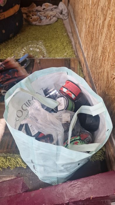 Отдам даром маленькие тары