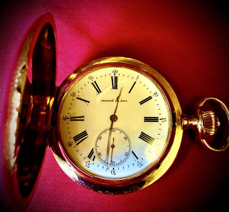 Часы царская россия!!! Золото !