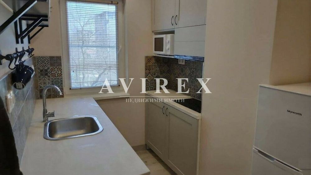 Дава се под наем Едностаен апартамент в Пловдив, Център - 40 кв.м за 306 € - Снимка #3