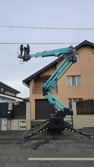 Execut lucrări cu nacele electrice și mini excavator 2.5 T