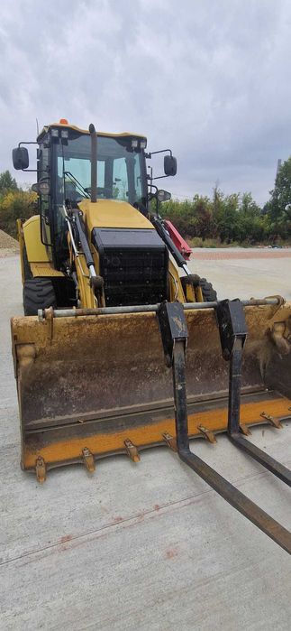 Buldoexcavator CATTERPILAR 428