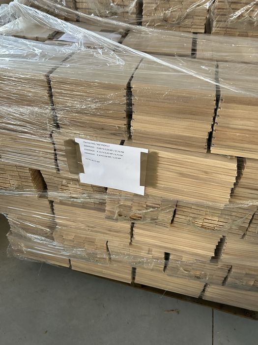 Parchet lemn masiv din fag sau stejar si trepte Fabrica Mobilemn