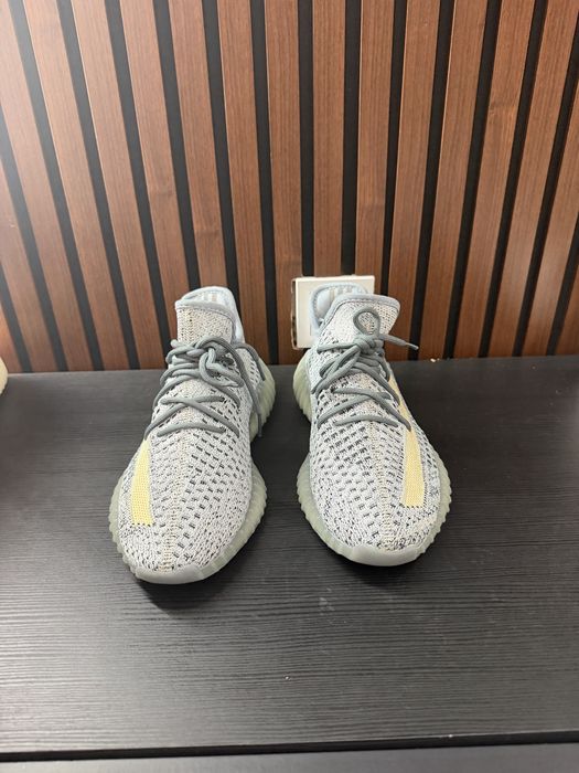 Adidasi Yezzy 350