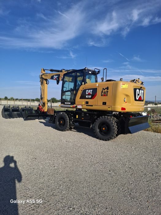 Excavator Caterpillar 318