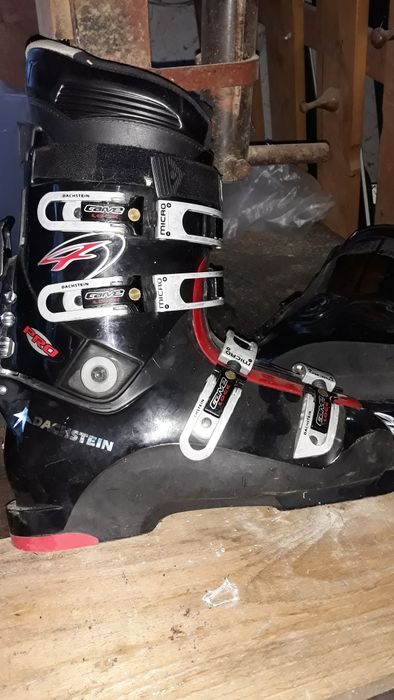 Ски ,обувки HEAD.