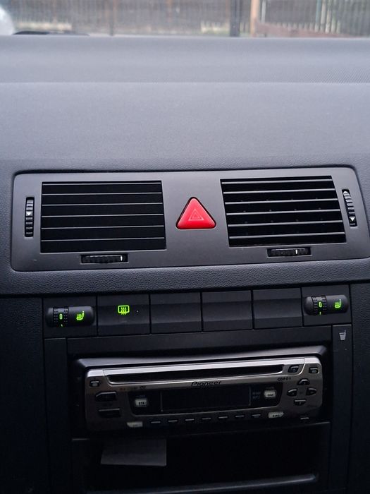 Skoda  1  ,an  2006 stare de functionare buna  .