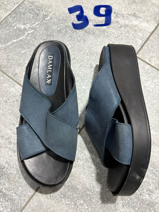 Продам женскую обувь