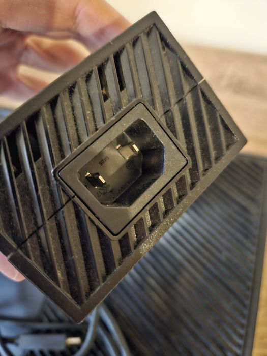 Xbox one negru cu cablu HDMI