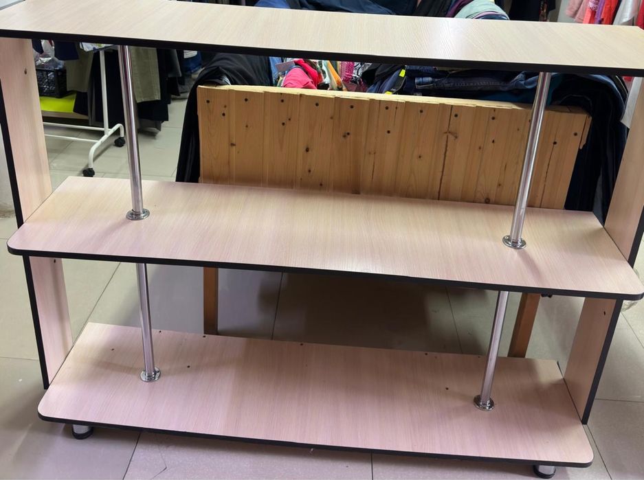 Продам трехъярусный стеллаж