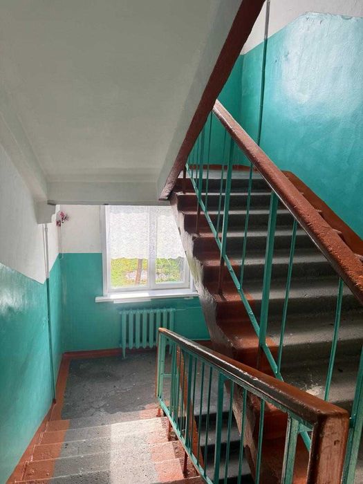 Продается 2 комнатная Магазин Черемушки