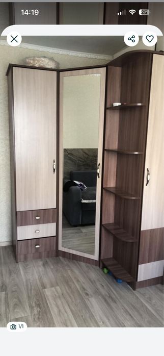 Шкаф угловой в спальню