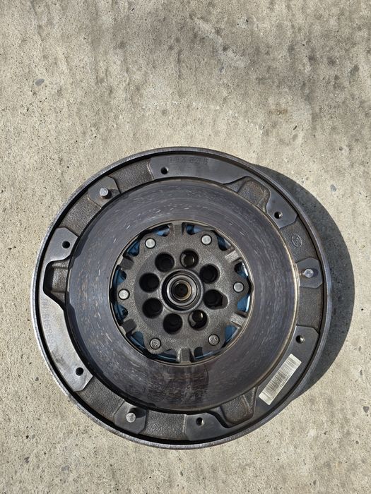 Volanta Bmw f30 184 cp