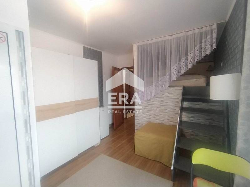 Продава се Четиристаен апартамент в Варна, Лятно кино Тракия - 102 кв.м за 2648 €/кв.м - Снимка #8
