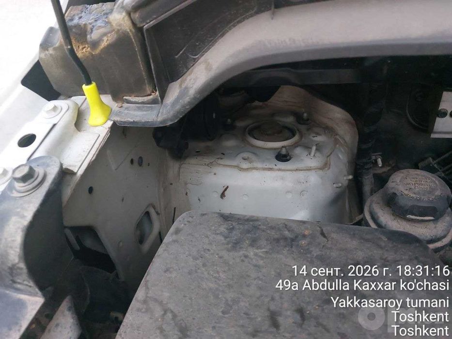 Продаётся авто HUNDAI