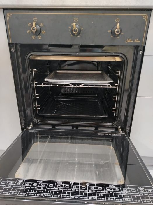 Продам духовой шкаф дешево