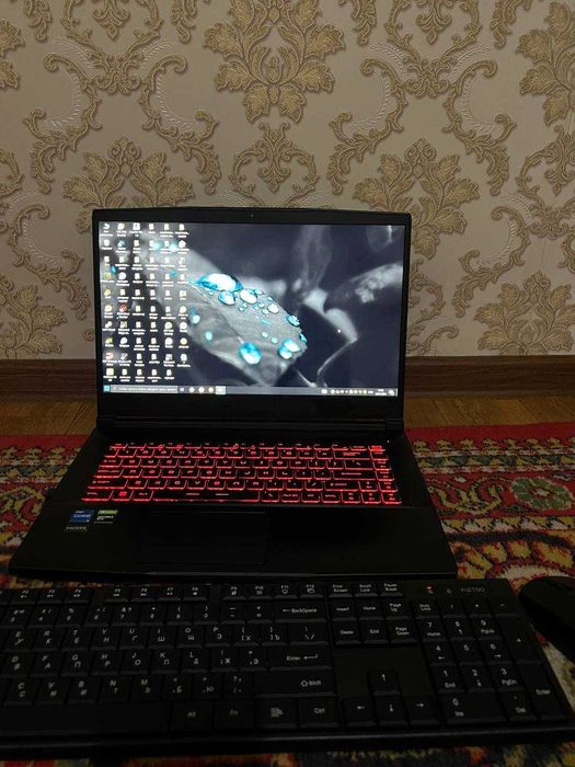 Продам игровой ноутбук MSI