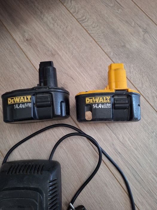 Dewalt комплект винтоверт и ръчен циркуляр  с 2 батерии и зарядно