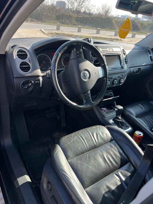 Vând tiguan 2,0 tdi 4matic 2009!