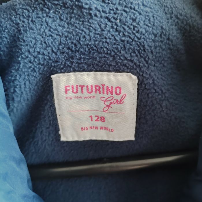 Продам осенние куртки