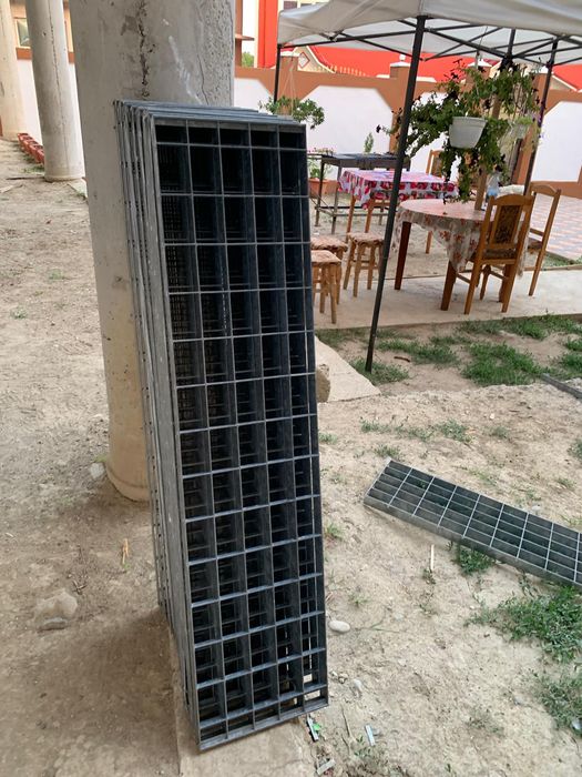 Trepte zincate galvanizate