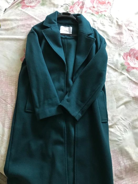 Пальто Bershka