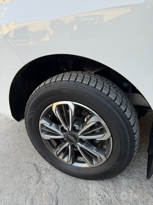 Jac M3 2023 9-O'rindiqli Kraska Toza PropanGaz bor Xolati Ideal !