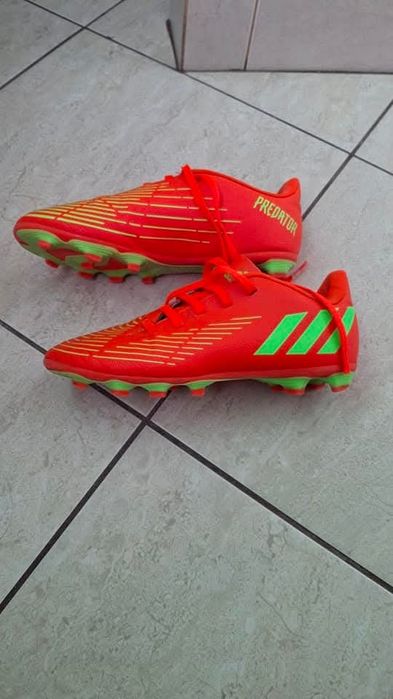 Бутонки Adidas Predator