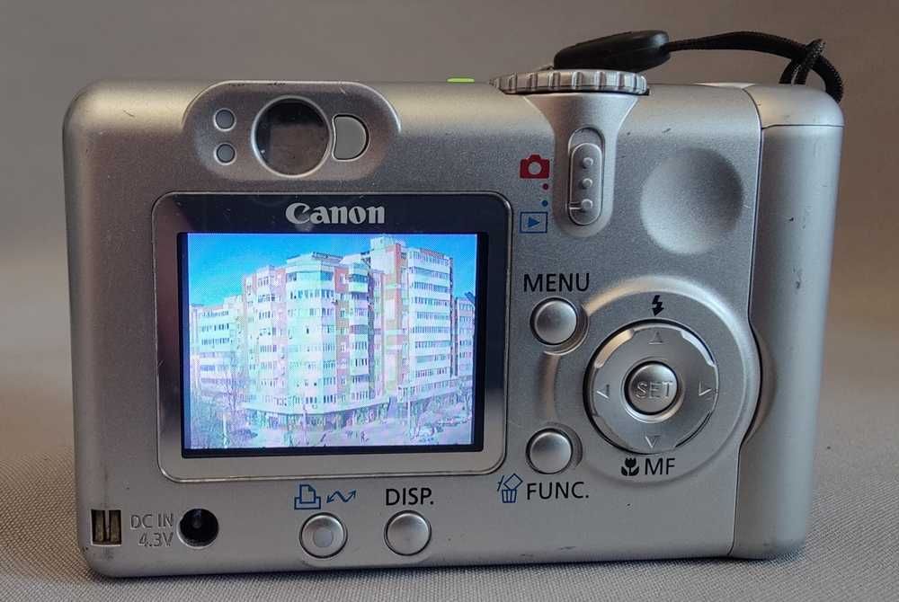 Vand CANON A75, 3.2 MP, 3X zoom, ca nou!