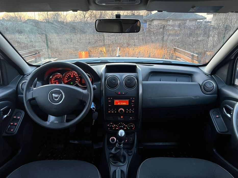 Dacia Duster Prestigi 4x4 1.5 dci 110 cp