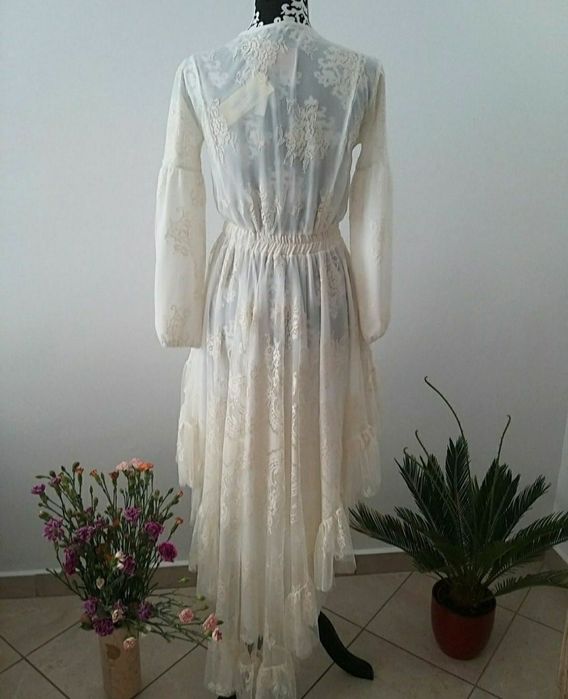 Rochie alba de eveniment