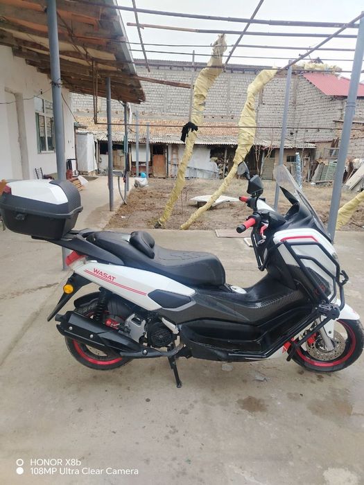 S-MAX Scooter 150 sm