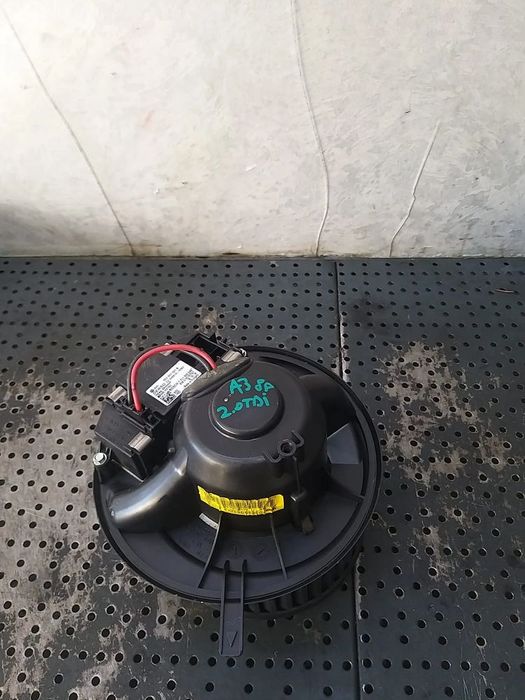 Aeroterma ventilator habitaclu releu 2.0 tdi audi a3 8p f995426q 1k1820015e