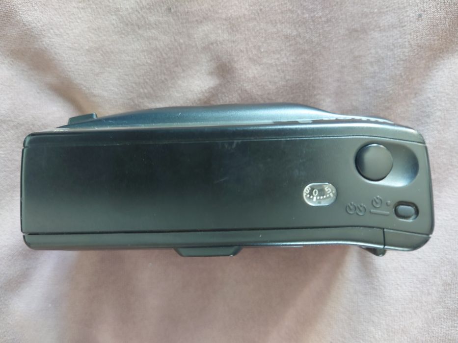 Aparat foto compact Nikon W35