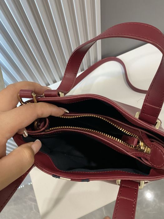 Продам сумку бренд Tommy Hilfiger