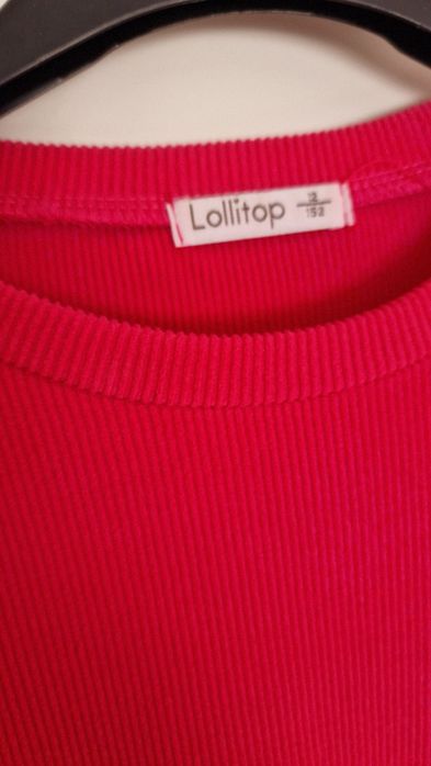 Рипсена рокля в цикламено