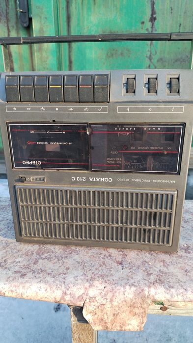 Продам магнитофон соната 213с