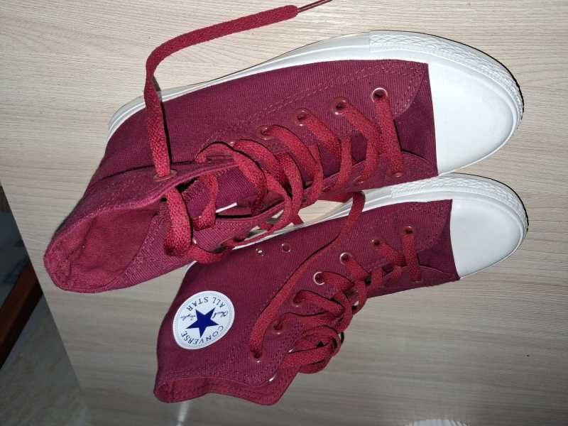 Converse Chuck Taylor All Star Hi