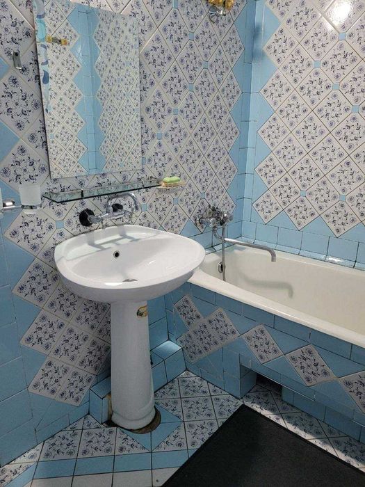 Сдаю 3 комнатную  квартиру спец план 100 кв. м на Гувд Корзинка