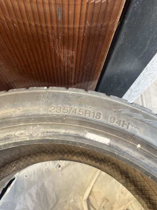 WINTER PRO - 235/45R18