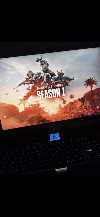 Vand PC Intel i7 3.2ghz !!