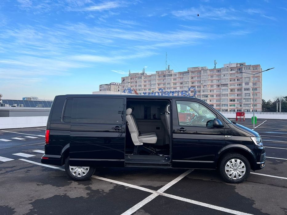 Inchirieri auto,Transfer Aeroport bus 8+1 Vito,Caravelle Transporter,