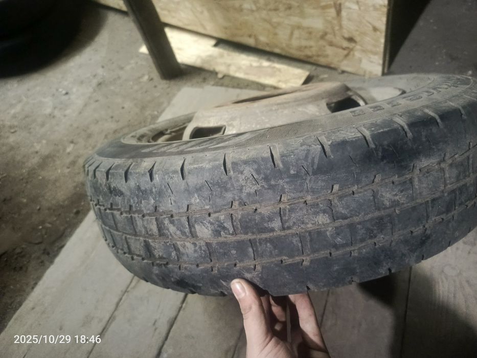 Продам резину с дисками на газель