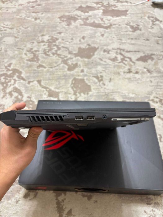 Asus rog strix g513IH