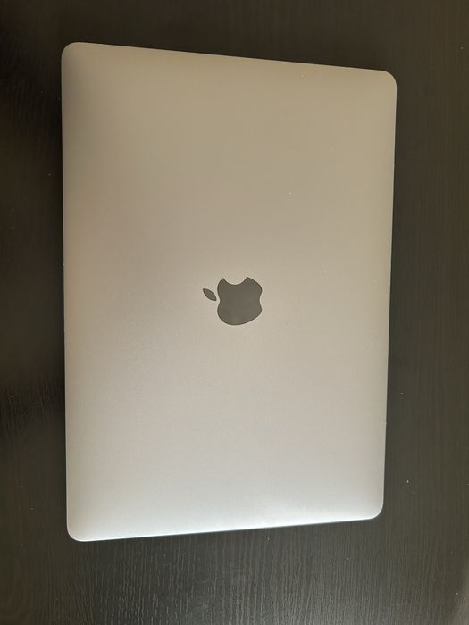 Macbook Pro 2017 13" i5 8GB RAM SSD 256 GB 382 cicluri