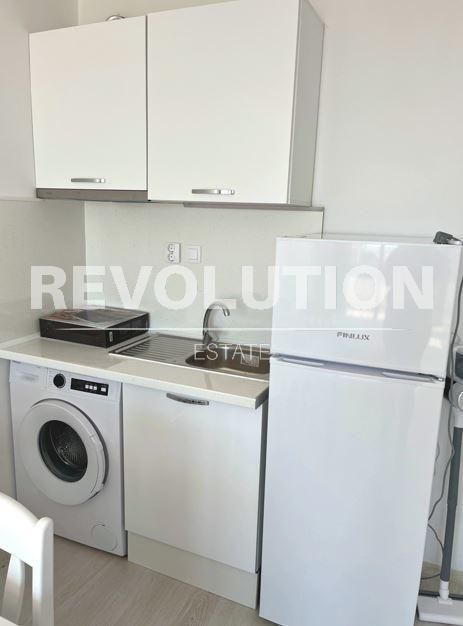 Дава се под наем Едностаен апартамент в Варна, Виница - 42 кв.м за 340 € - Снимка #2