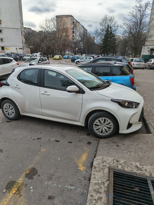 Тойота Ярис 1.5 ,  2025 г АВТОМАТИК