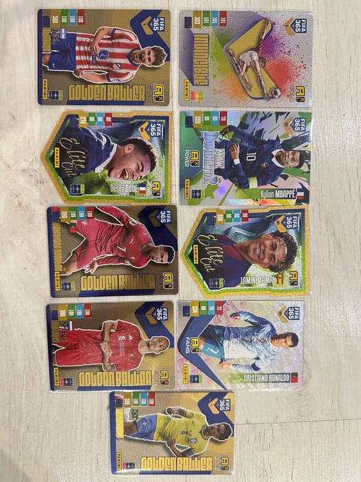 Panini Adrenalyn XL FIFA 365 2027 футболни картички